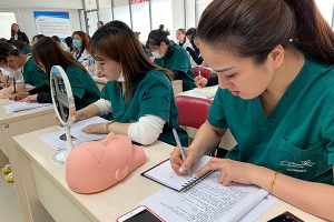 针剂注射的好学校！现在学习医美技术晚不晚？